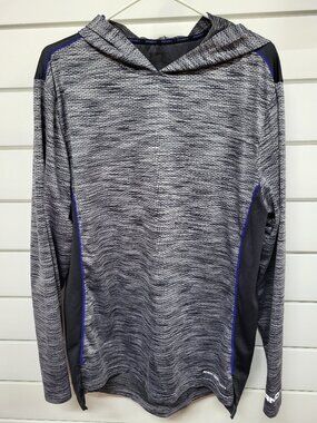 AND1 Basketball Long Sleeved Men's Shirt - Size Large